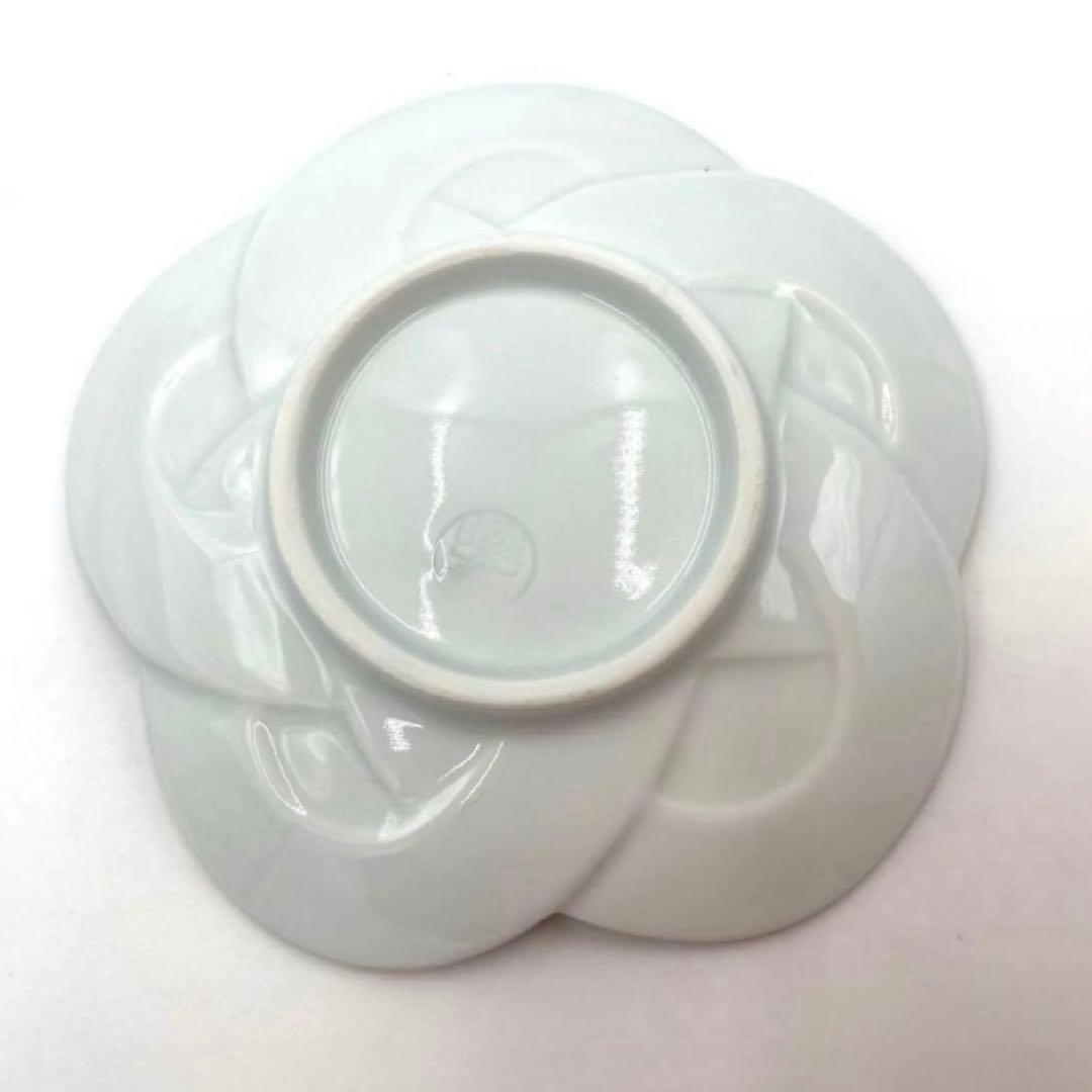 【新品】【大人気】有田焼田清窯　太白プラチナ線梅結び小皿　縁起物