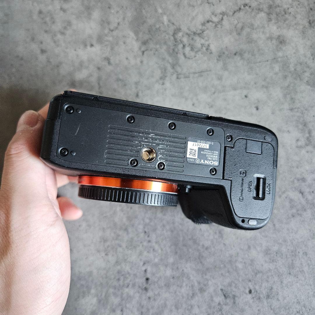 sony α7iii 付属品多数 高硬度ガラスフィルム貼替済み