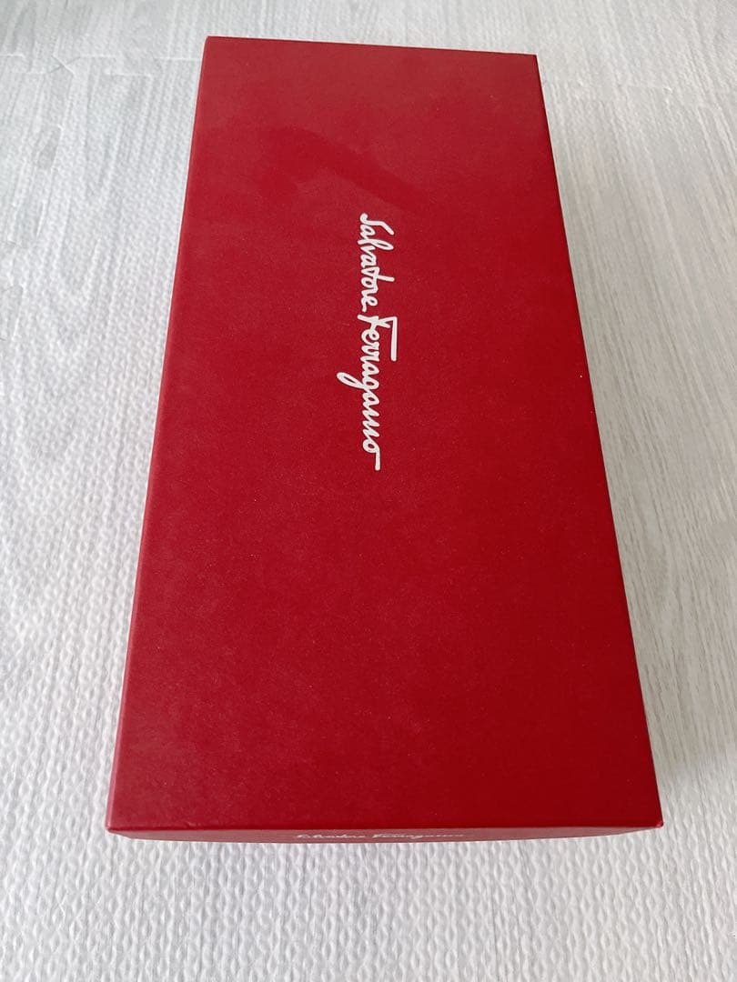 【箱付】フェラガモ フラットシューズ