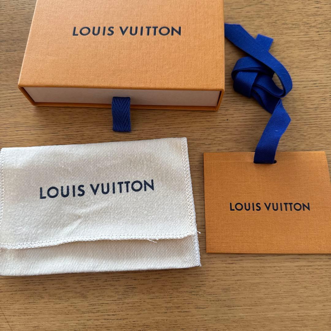 VUITTON キーリング　チャーム