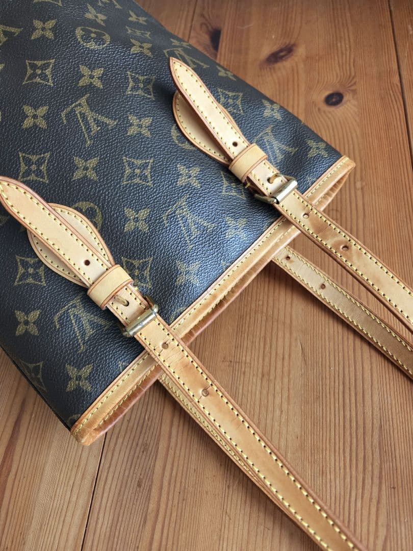 ルイ・ヴィトン M42238 プチ・バケット+ポーチ モノグラム