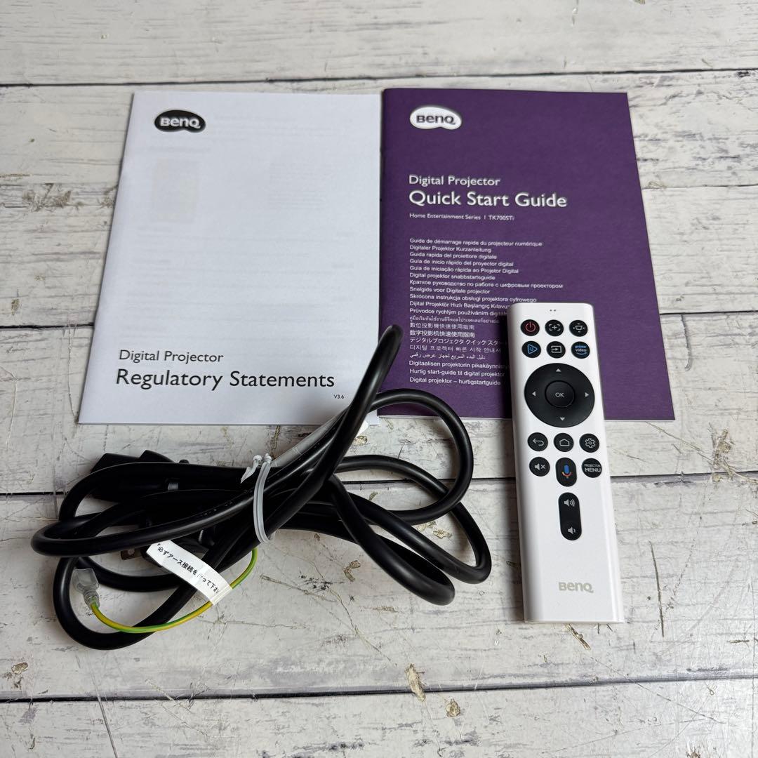 BenQ TK700STi ゲーミングプロジェクター プロジェクター ベンキュー