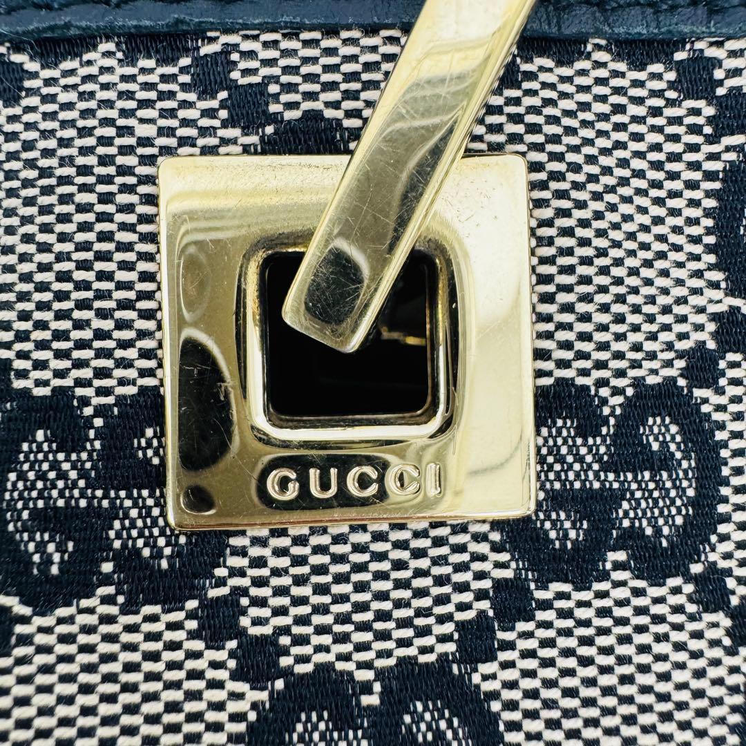 ✨GUCCI✨グッチ✨GG柄✨キャンバス✨ブラック✨ヴィンテージ✨トートバッグ✨