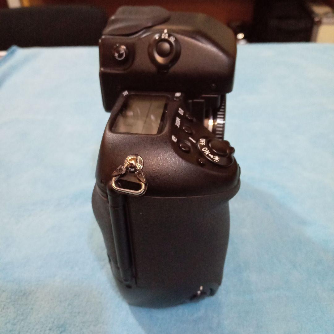 Nikonフィルムカメラのフラッグシップモデル F5