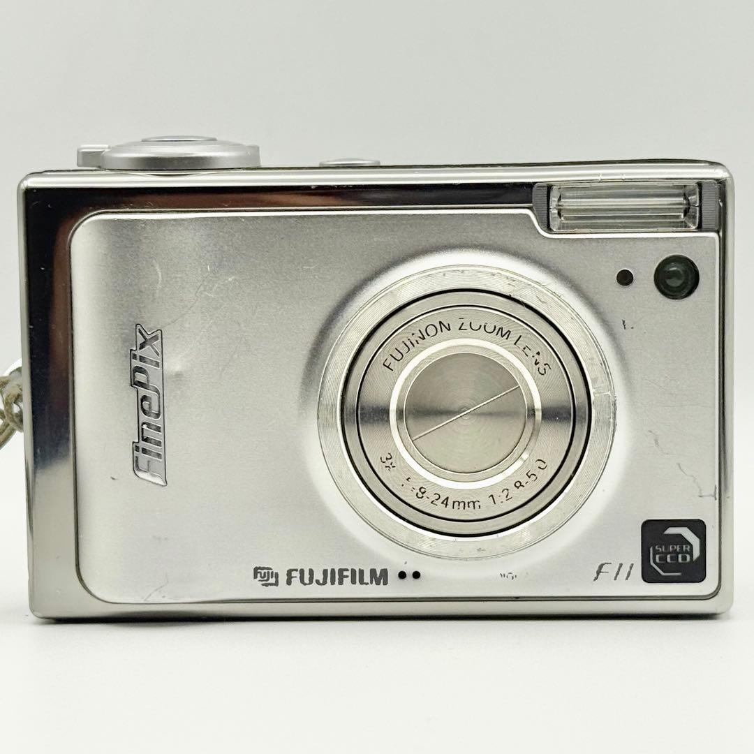 【動作品】FUJIFILM finepix F11 コンデジ デジタルカメラ