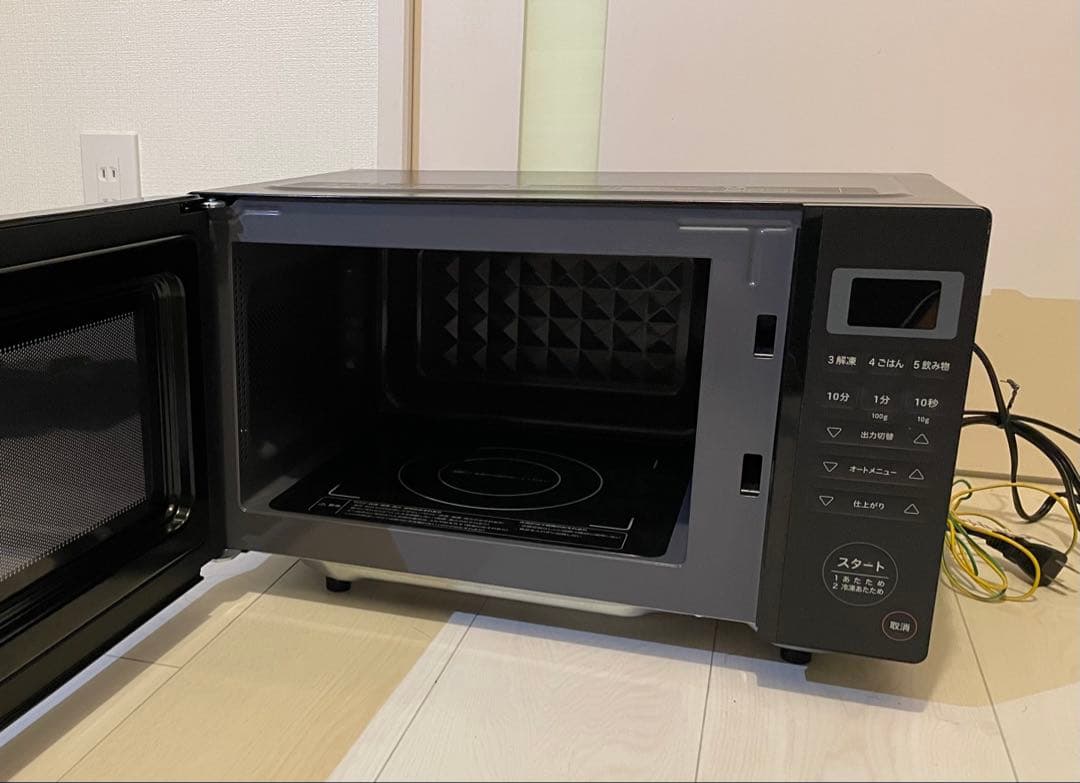 【超美品】 siroca 電子レンジSX-18D132 18L 一人暮らしにも◎