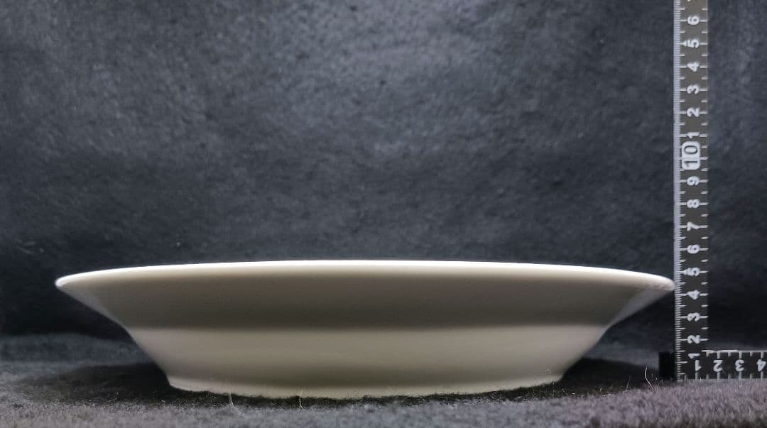 Y3332-12 ロイヤルコペンハーゲン ブルーフルーテッド オーバルディッシュ