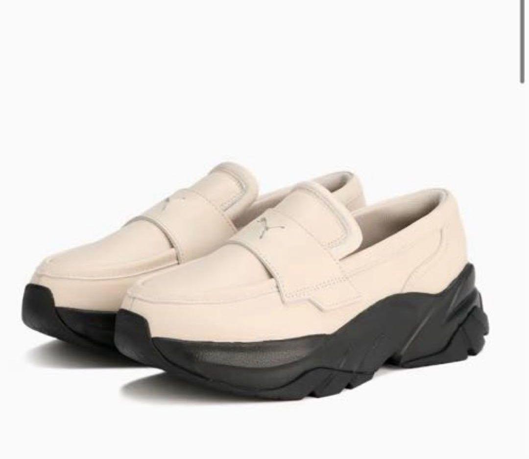 PUMA プーマ　厚底スニーカー LOAFYR WNS ローファー 23.5cm
