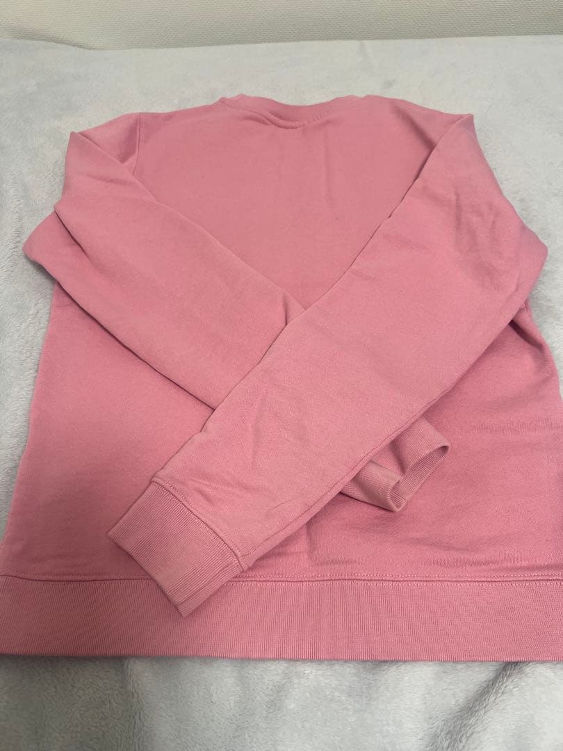 MAISON KITSUNE ピンク スウェット トレーナー