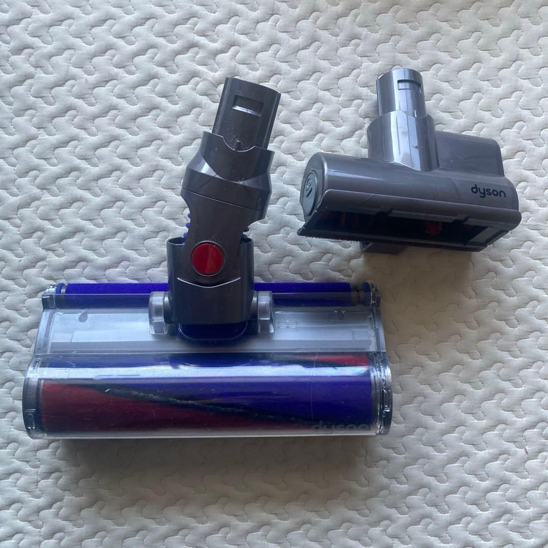 ジャンク品　Dyson V6 fluffy