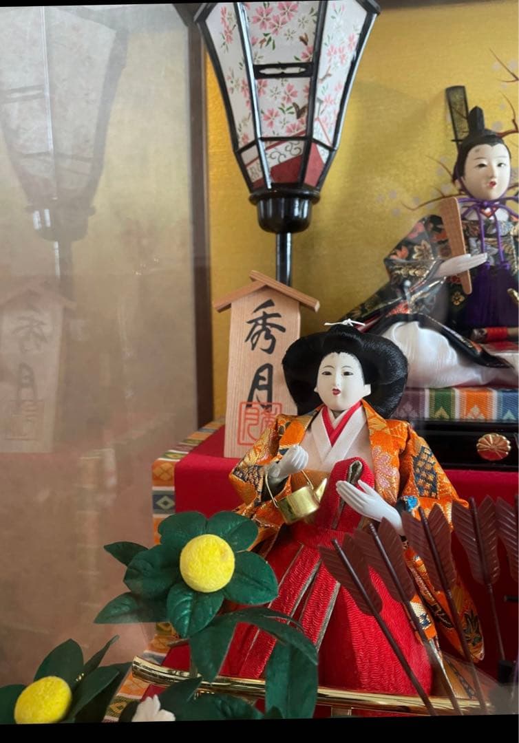 ☆送料無料・お値下げしました☆ 雛人形　三五7人飾りガラスケース付