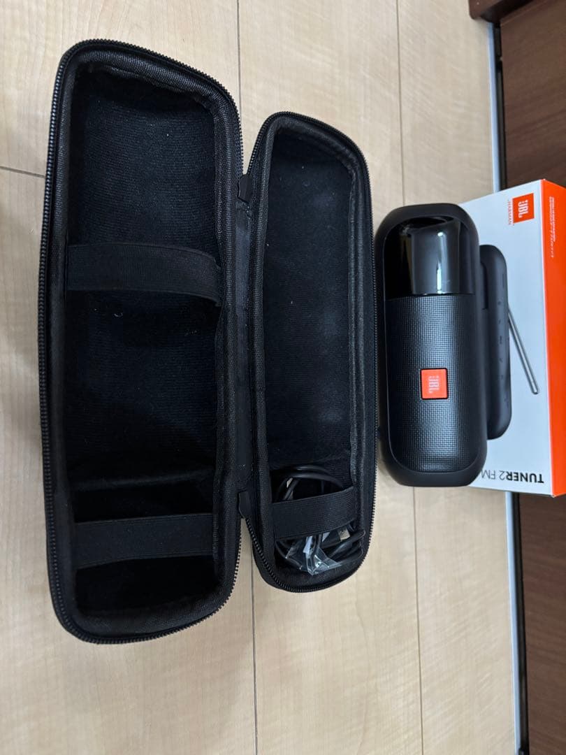 JBL TUNER 2 FM ワイヤレススピーカー