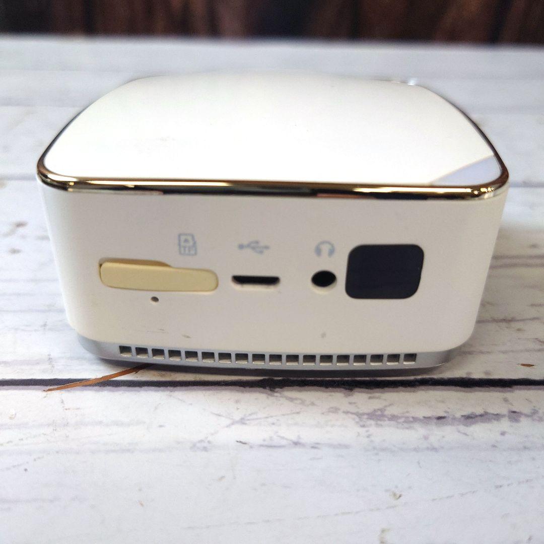 高輝度DLP ポータブルミニプロジエクター Android搭載 RA-P160