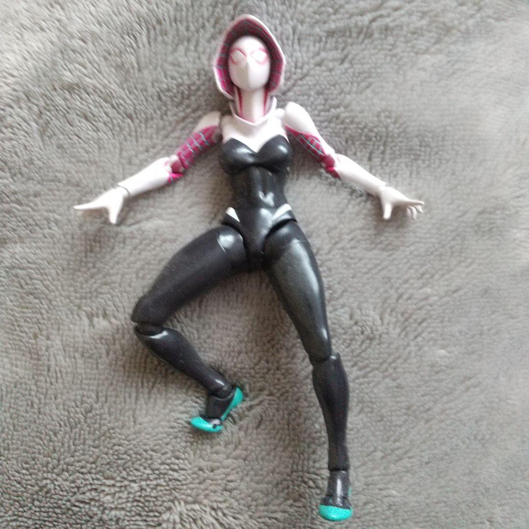 S*u様 リボルテック スパイダーグウェン 画像2付き