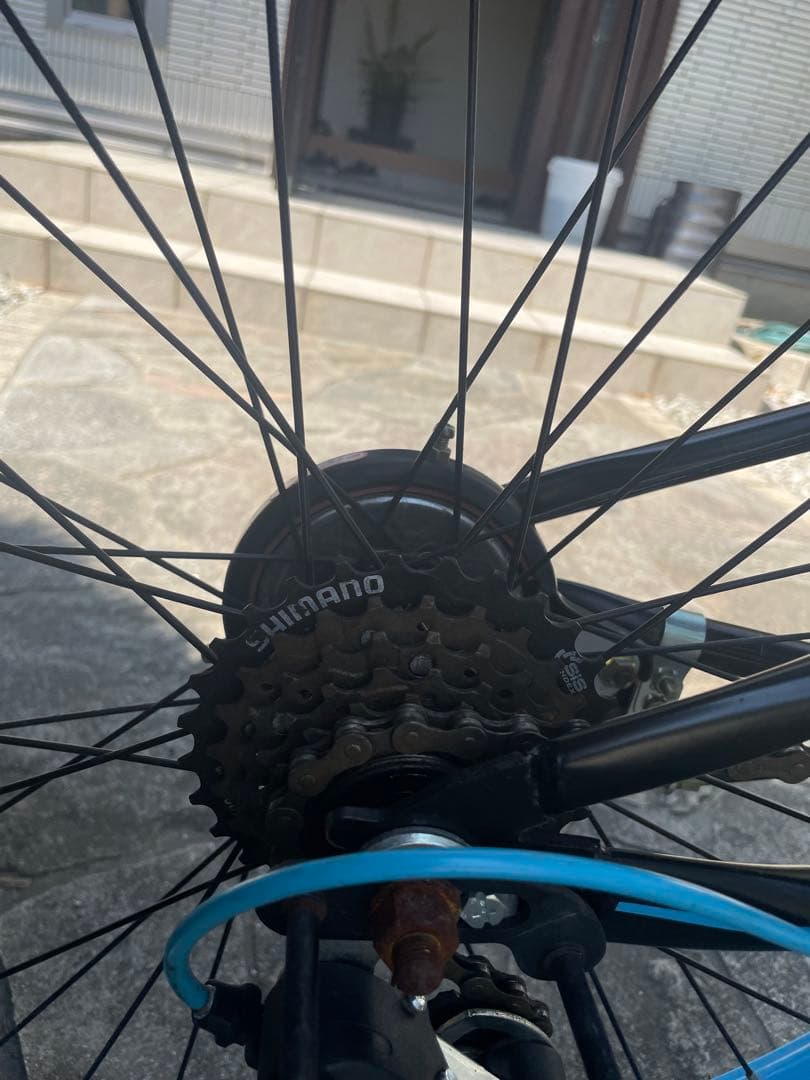 SHIMANO変速機付きマウンテンバイク　24インチ　子供用自転車　直接受渡のみ