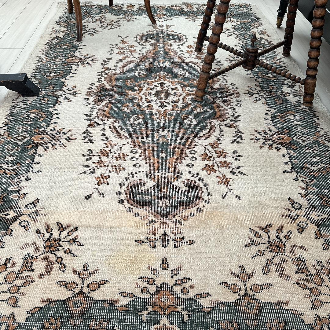 トルコ ヴィンテージラグ A101 カーキブラウン ダークグリーン メダリオン