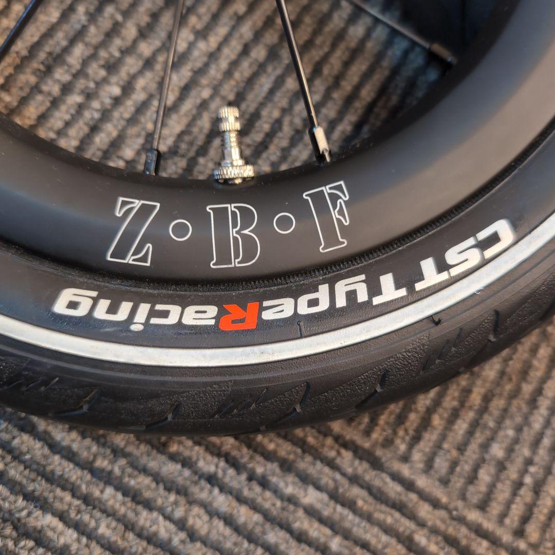 ＬＥＧＧＥＲＡ　12インチカーボンホイール