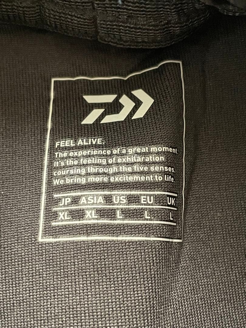 ダイワ　DAIWA ウィンドブロックジョガーパンツ　XLサイズ　フェザーブルー