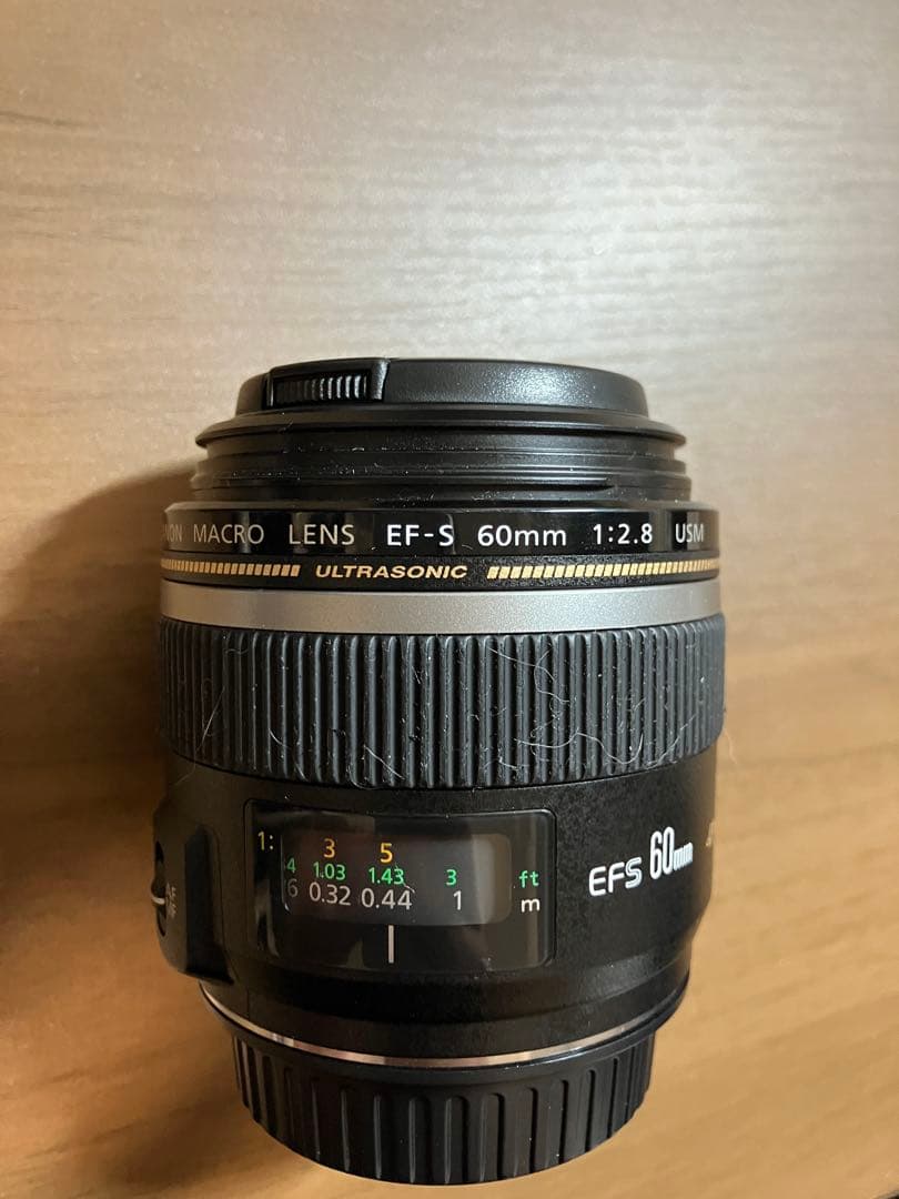 良品Canon EF-S 60mm F2.8 マクロ USM APS-C用レンズ