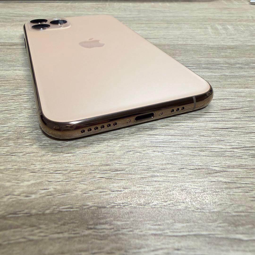 iPhone11pro 本体　ゴールド　256GB 箱　付属品付き