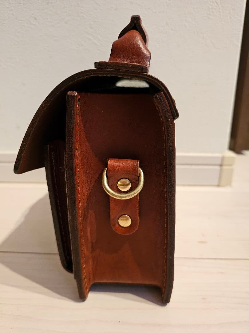 ヘルツ　コラージュバッグ チョコ