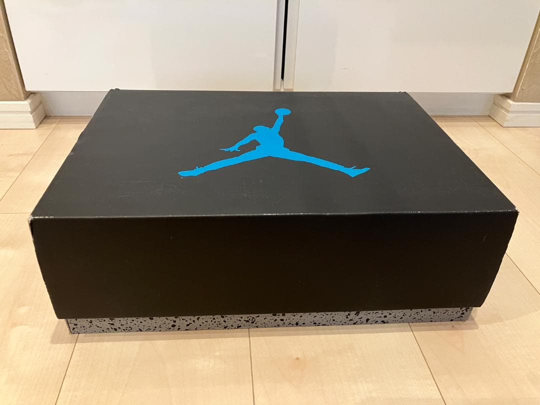 シューズ(男性用) NIKE AIR JORDAN 5 RETRO DD0587-047 27.5