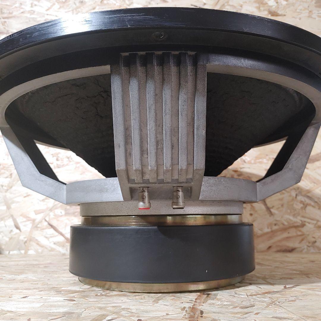 ①Z-DRIVE　TOA 46cmウーハーユニット(後日ダブルウーハーで出品)