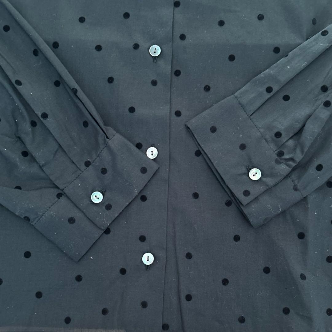 mizuiro ind フロッキードットプリントシャツ / ブラック