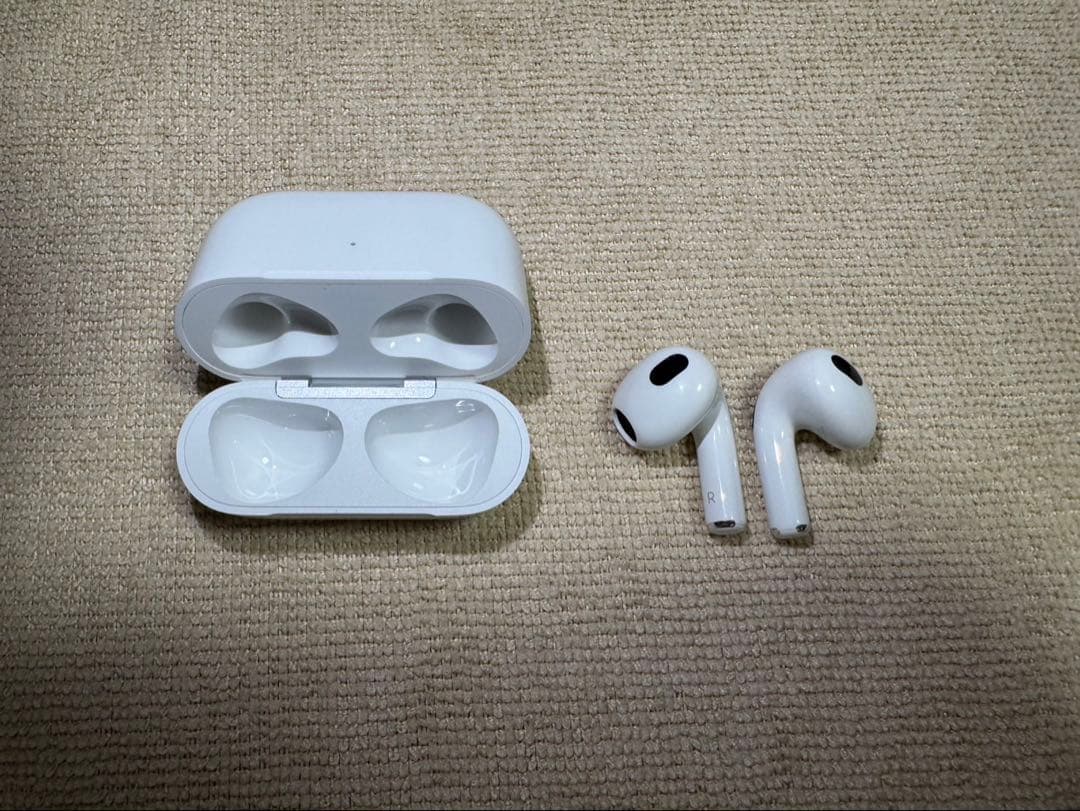 Apple純正 AirPods 3世代 エアポッズ 箱無し