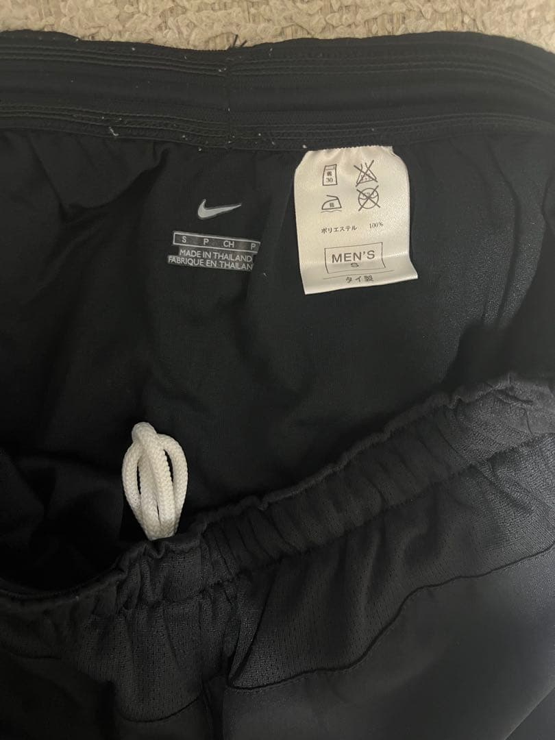 ブ*ピ様 マンチェスター・ユナイテッド ブラックユニフォームセット