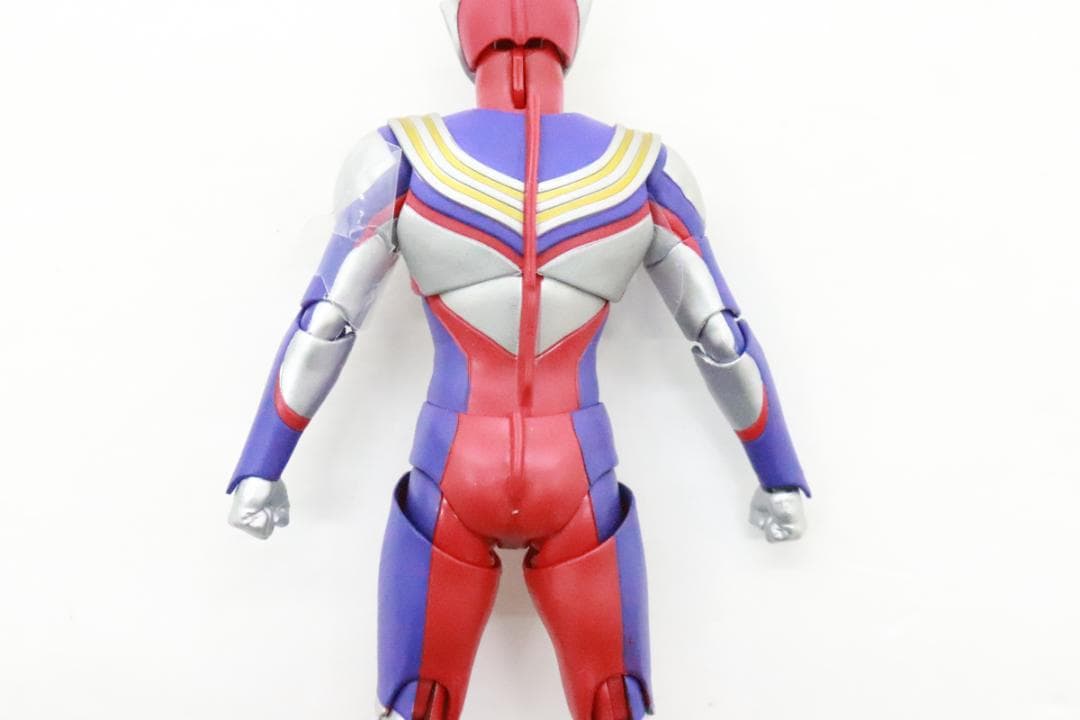 真骨彫製法 ウルトラマンティガ マルチタイプ 30-JD0212-09
