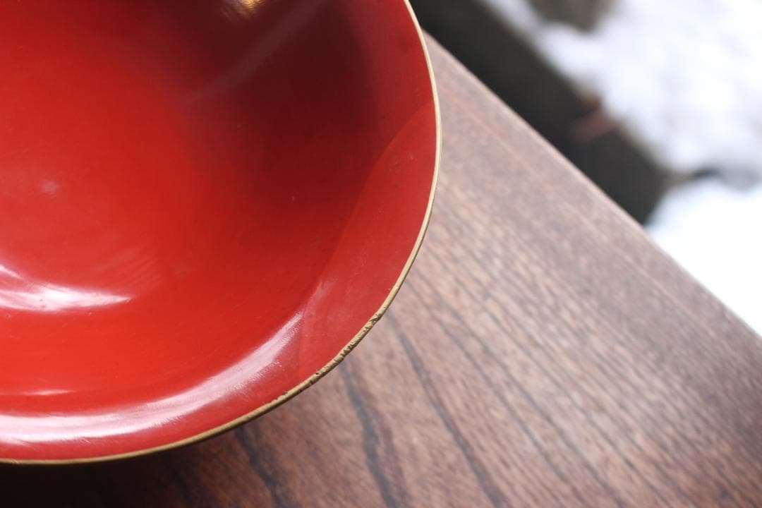 傷あり！時代金縁朱漆に優美な松鶴亀沈金の映える大椀2点（検輪島塗沈金椀雑煮椀