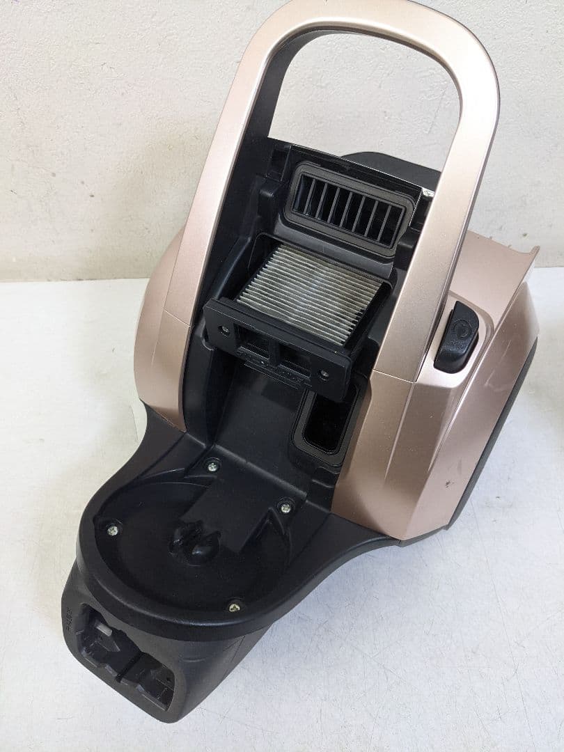 Panasonic MC-SR570G-N 2020年製 サイクロン式掃除機