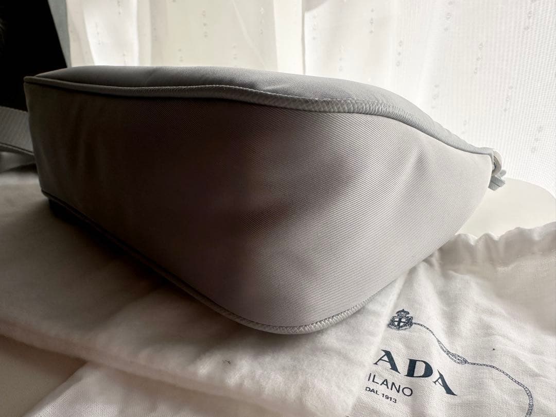 プラダ テスート ナイロン 2WAYショルダーバッグ ブラック