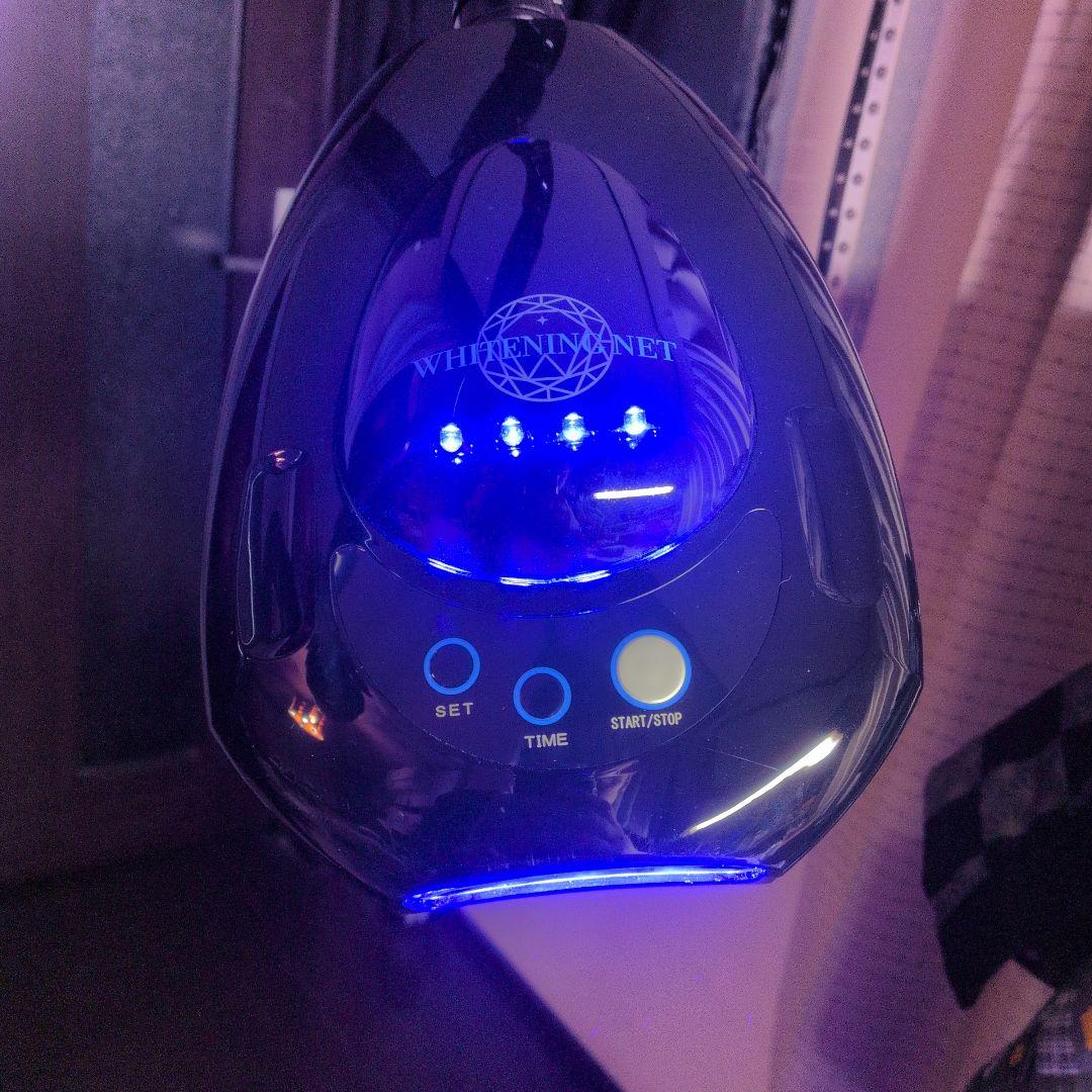 最新　ホワイトニング 美品✨　ブラック　ホワイトニングマシーン