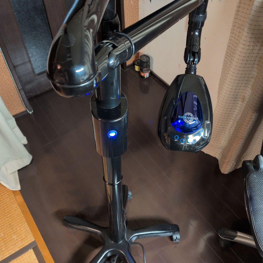 最新　ホワイトニング 美品✨　ブラック　ホワイトニングマシーン