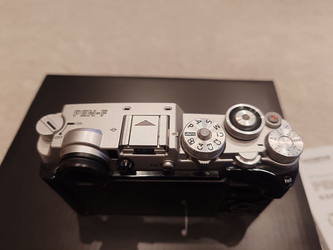 g*y様 OLYMPUS PEN-F 本体、レンズセット