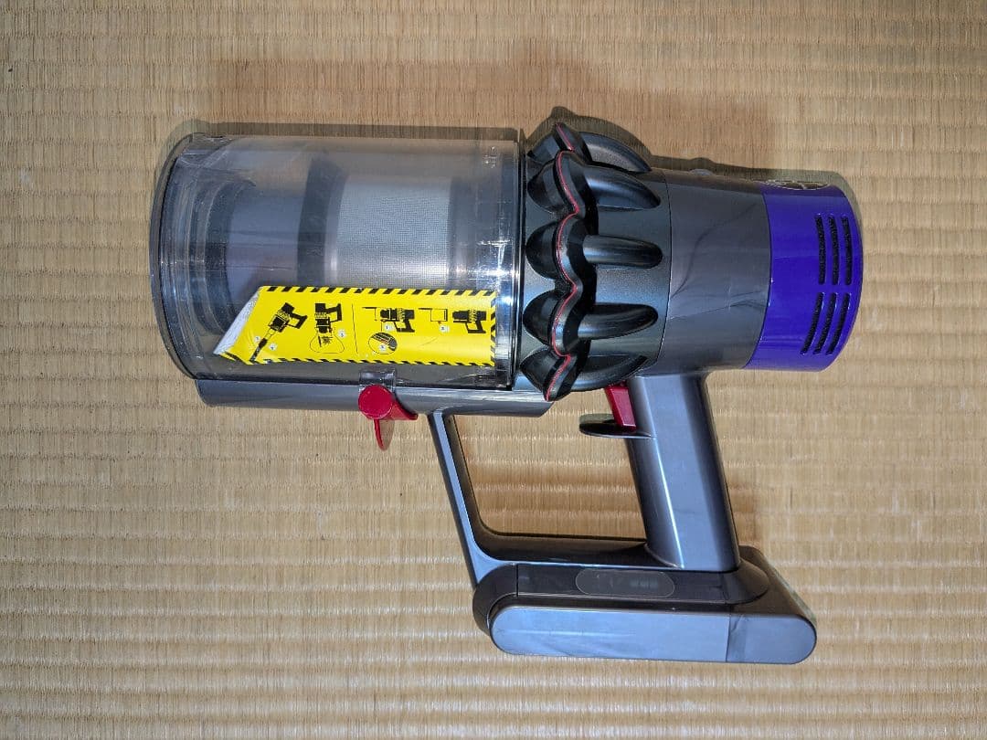 【値下げ】ダイソンコードレス掃除機 V10　 動作品　⑤