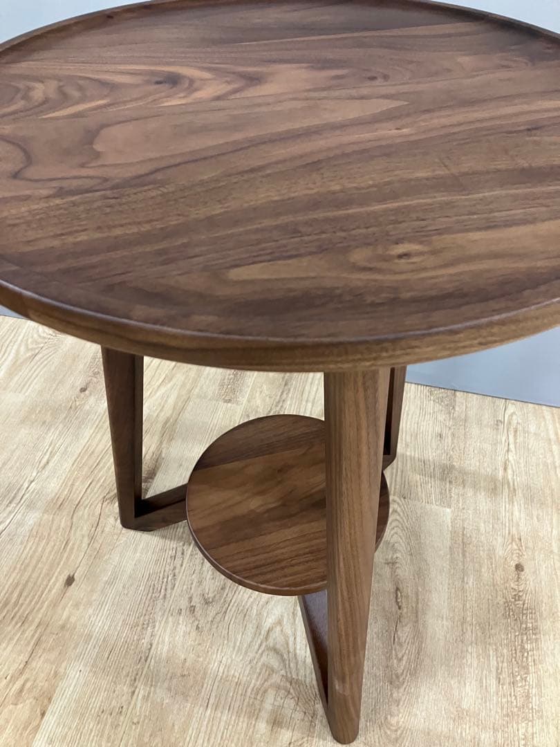 ウォールナット無垢材　サイドテーブル