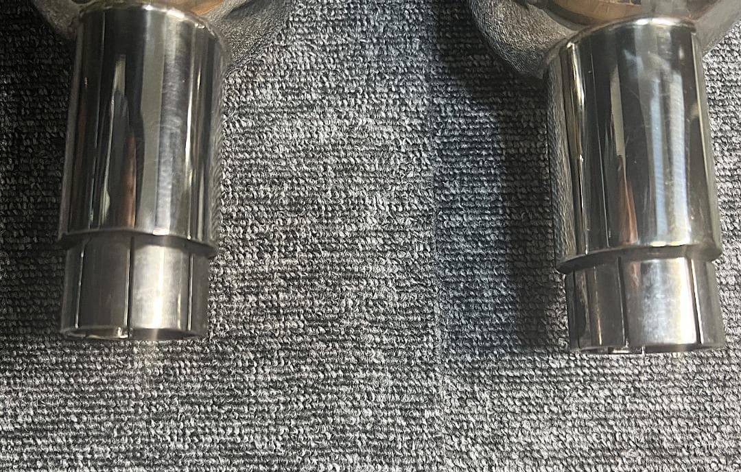 DAIWAサイレンサー マフラー　トライアンフ ボンネビルT120 2016～