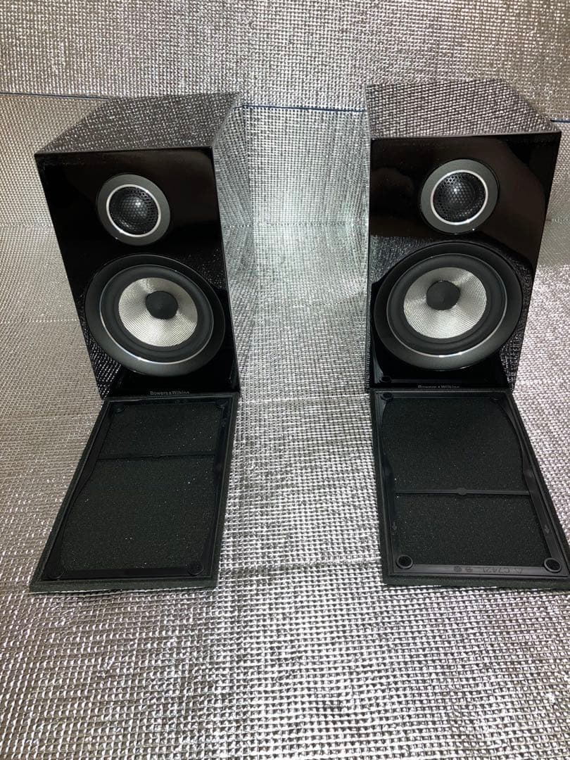 スピーカー・ウーファー Bowers & Wilkins 707