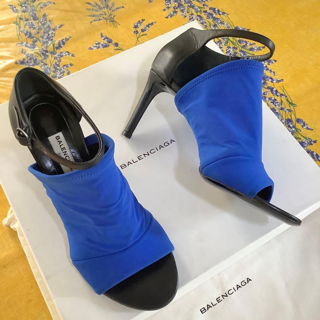 試着のみ新品! バレンシアガ オープントゥ アンクルストラップ 23㎝