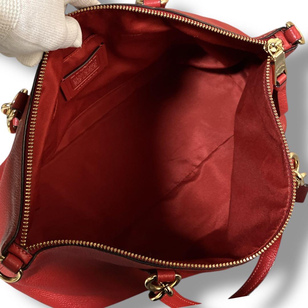 コーチ 良品 2way 斜め掛け可 馬車金具 シボレザー ハンドバッグ レッド系