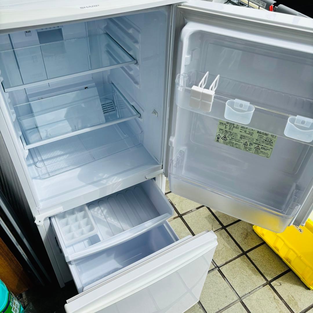 SHARP シャープ137L 冷凍冷蔵庫 SJ-D14A-W 2015年製