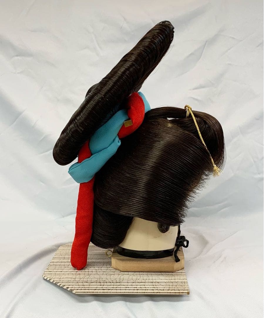 日本髪かつら　大衆演劇かつら　花魁　辰巳9号(大サイズ)自然色 かのこ髷飾り付き