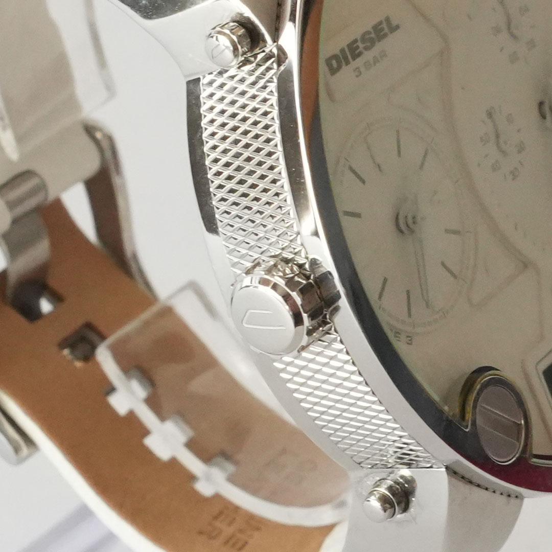 DIESEL ディーゼル DZ7194 シルバー 腕時計 TRIPLETIME