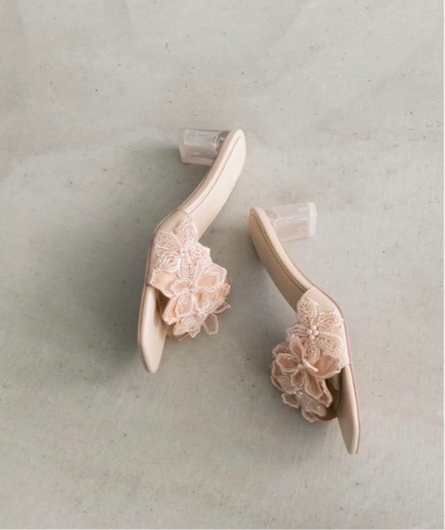 【新品未使用】RANDA フラワー×ビーズ ミュールサンダル M ピンクベージュ