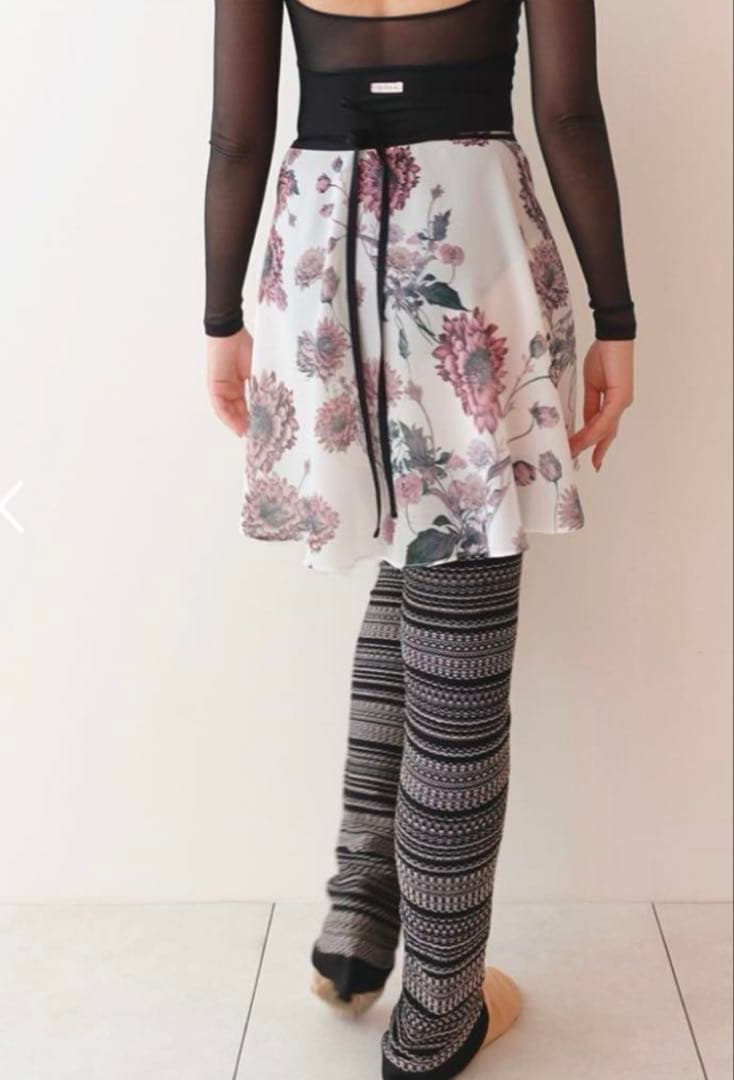 stina スティナ 新品未開封 ダリア Dahlia