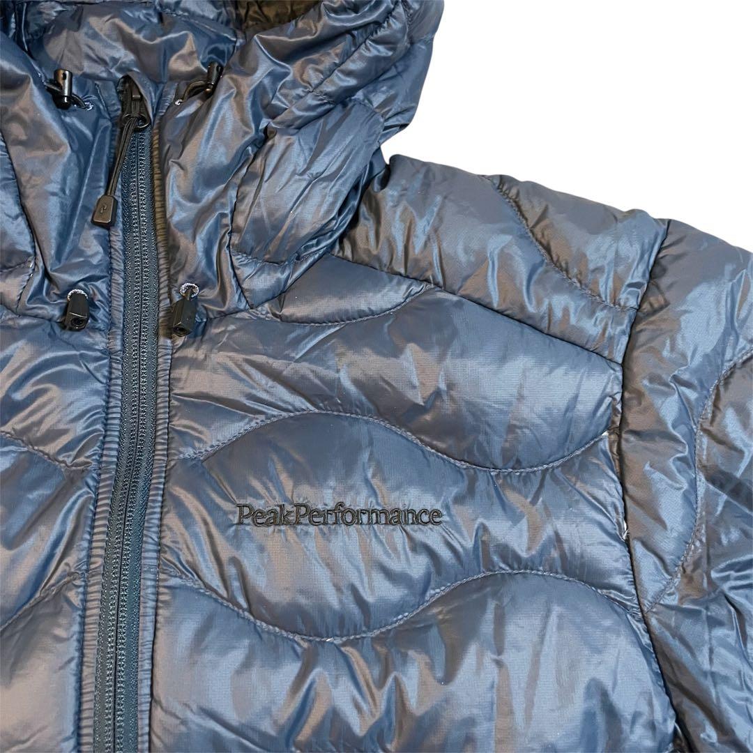 Peak Performance ヘリウムダウンジャケット ネイビー