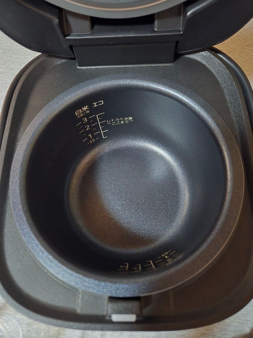 ★【愛さま専用】★ 新品同様☆TIGER 炊飯器 JBS-A 黒 2024年製☆